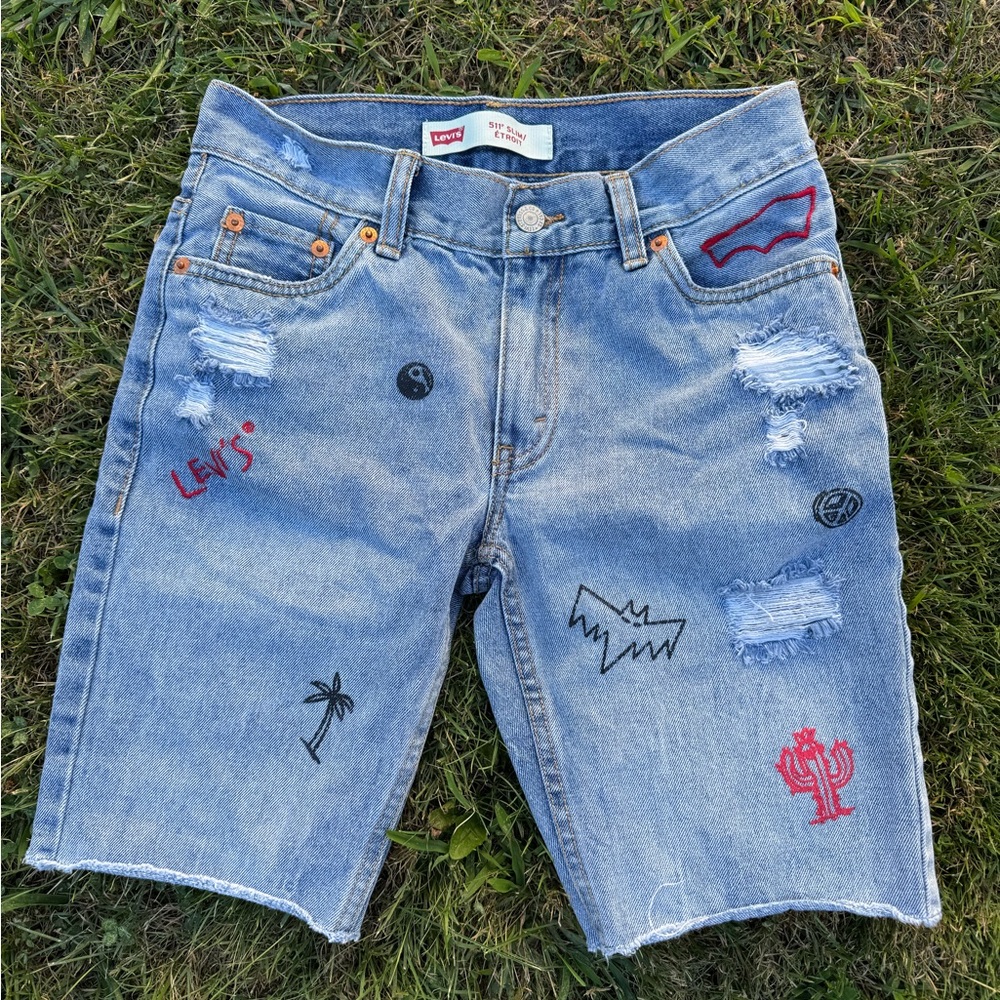 Levi's Embroidered Jean Shorts